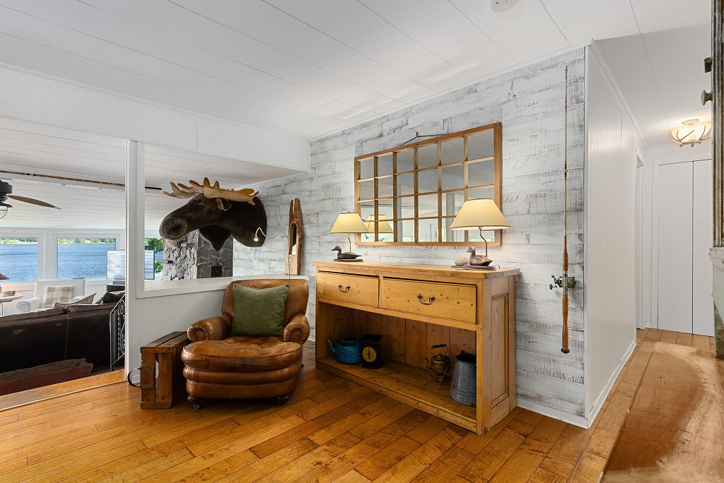 2-2878MuskokaRd118W-MVTStudios-25