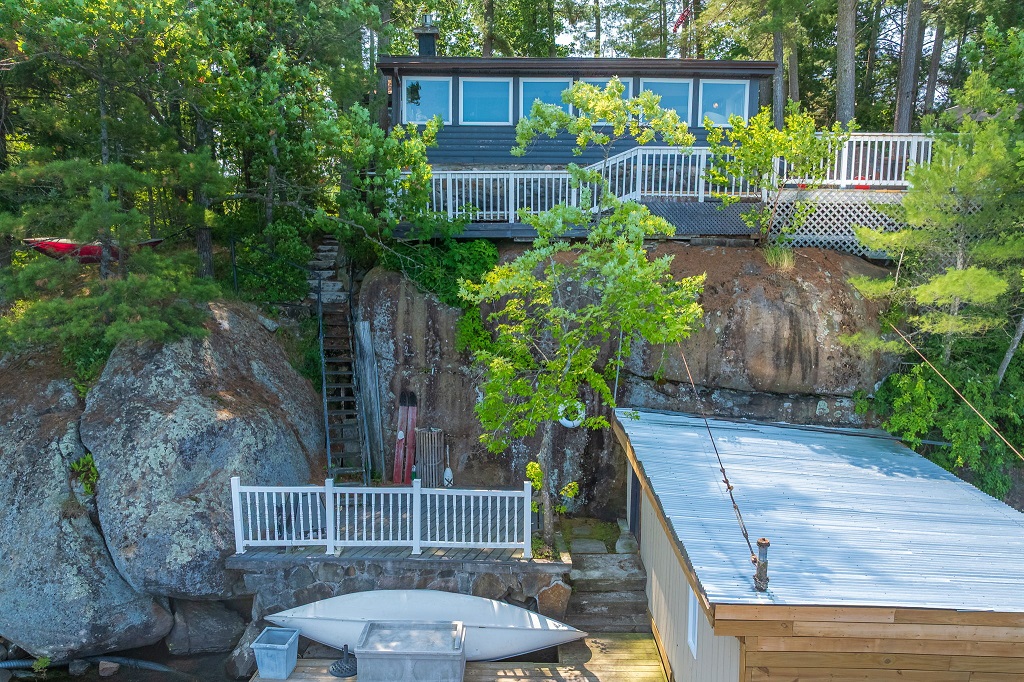 2-2878MuskokaRd118W-MVTStudios-56
