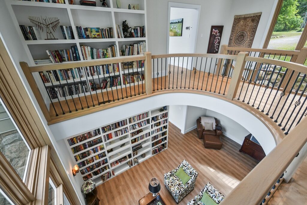 624 MUSKOKA ROAD 10-1