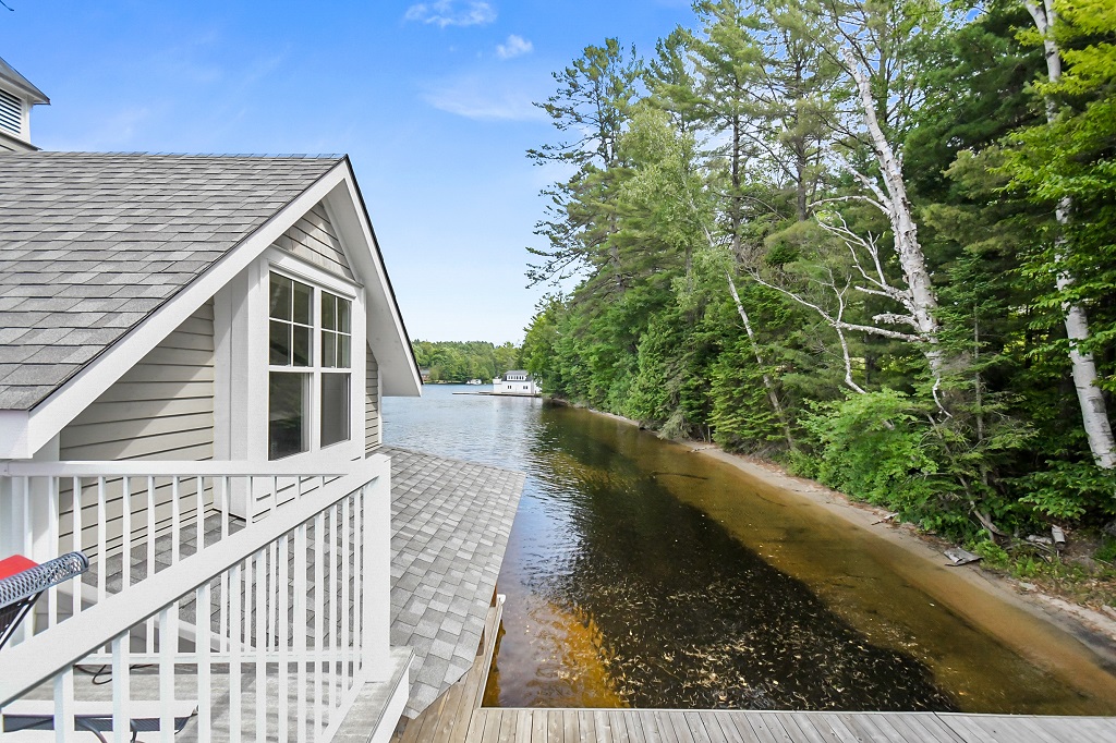 624 MUSKOKA ROAD 10-36