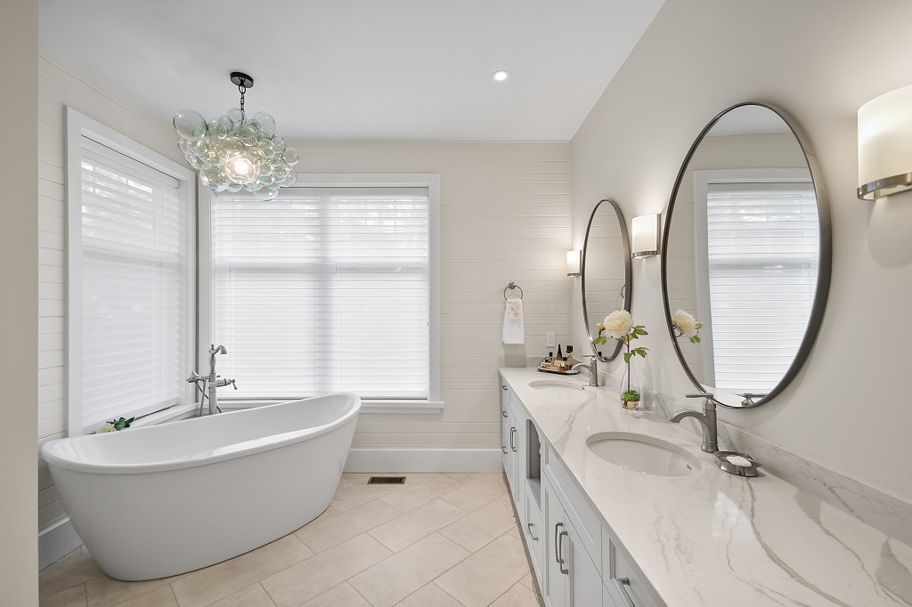 624 MUSKOKA ROAD 10-5