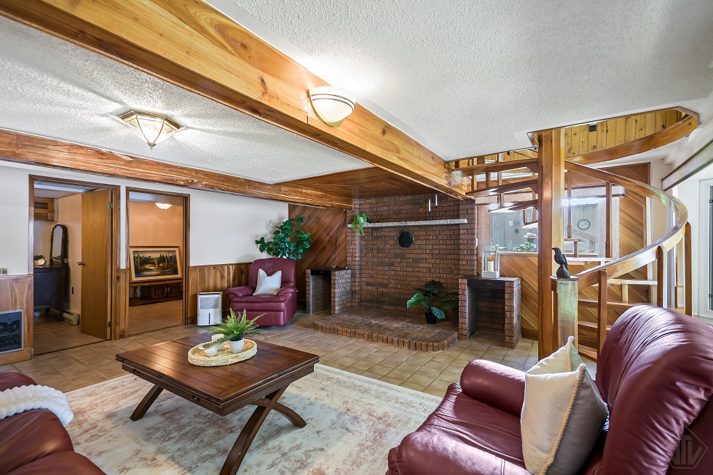 58 Skyline Drive 27